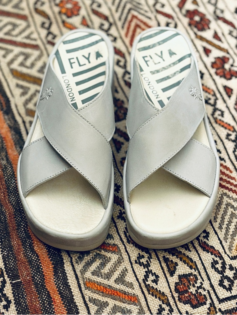 Fly London Platform Slides